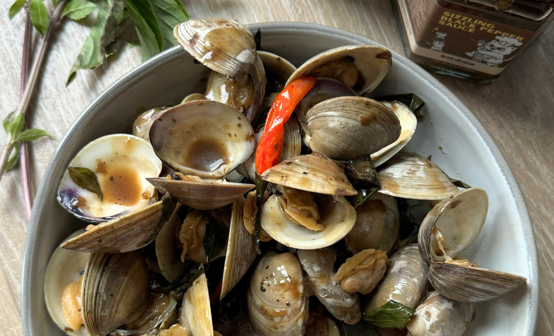 Taiwanese Stir Fry Clams